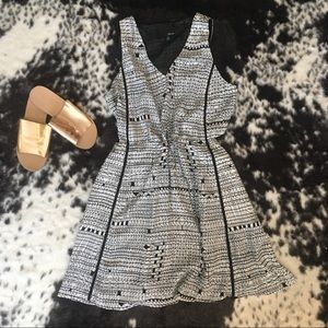 Geometric Print V-neck Tank Dress